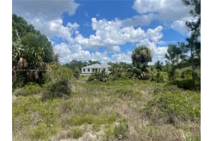 655 Knapp St Lehigh Acres, FL 33974 - MLS#A11844415