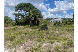 655 Knapp St Lehigh Acres, FL 33974 - MLS#A11844415