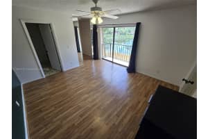 5288 Cypress Ct 439 Orlando, FL 32811 - MLS#A11844418