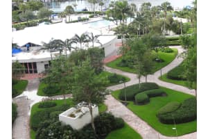 600 Three Islands Blvd 817 Hallandale Beach, FL 33009 - MLS#A11844425