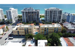 8888 Collins Ave 308, Surfside