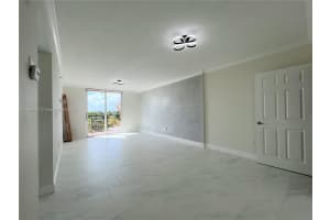 8888 Collins Ave 308 Surfside, FL 33154 - MLS#A11844427