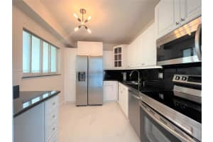 8888 Collins Ave 308 Surfside, FL 33154 - MLS#A11844427