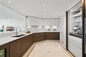 1643 Brickell Ave 2506, Miami, FL 33129 - MLS#A11844449