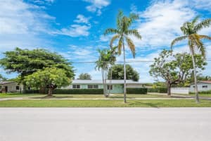 10480 SW 112th St, Miami, FL 33176, Sold 08/28/25