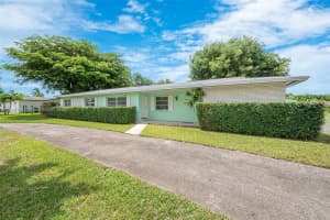 10480 SW 112th St, Miami, FL 33176, Sold 08/28/25