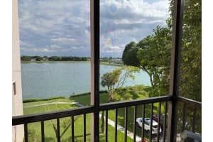 20850 San Simeon Way 407-5, Miami