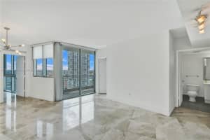 92 NW 3rd St, Miami, FL 33128, Sold 08/27/25