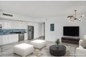 92 NW 3rd St, Miami, FL 33128, Sold 08/27/25