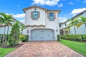 11824 Sw 13th Ct, Pembroke Pines