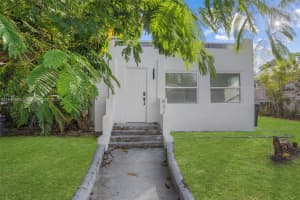 832 N C St, Lake Worth