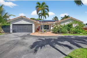999 Nw 16th Ter, Boca Raton