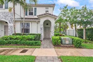 2751 Se 15th St, Homestead