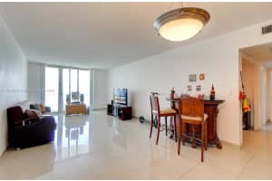 19380 Collins Ave 1002, Sunny Isles Beach, FL 33160 - MLS#A11844647