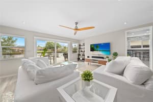 817 Nw 30th St Fort Lauderdale, FL 33311 - MLS#A11844659
