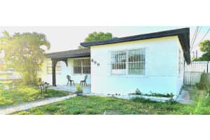 699 W 14th St Hialeah, FL 33010 - MLS#A11844662