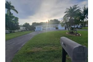 27220 SW 164th Ct, Homestead, FL 33031 - MLS#A11844665