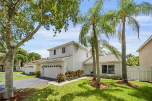 9536 Nw 9th Ct Plantation, FL 33324 - MLS#A11844723