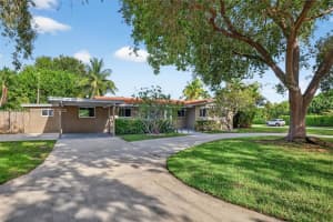 4000 Ne 22nd Ave, Lighthouse Point