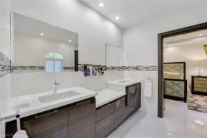 5320 Sunset Dr Miami, FL 33143 - MLS#A11844790