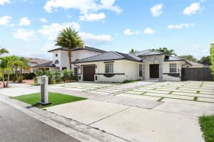 772 Nw 135th Ct Miami, FL 33182 - MLS#A11844813