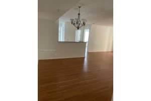 2494 Centergate Dr 102, Miramar