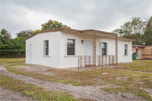 15955 Nw 22nd Ct Miami Gardens, FL 33054 - MLS#A11844822