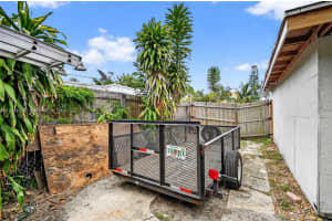 435 Avenida Alegre West Palm Beach, FL 33405 - MLS#A11844823