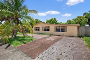 6270 Nw 12th Ct Sunrise, FL 33313 - MLS#A11844843