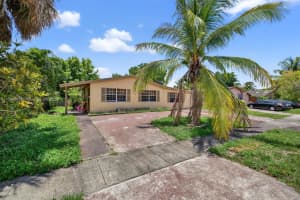 6270 Nw 12th Ct Sunrise, FL 33313 - MLS#A11844843