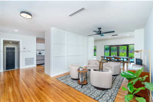 117 S Royal Poinciana Blvd, Miami Springs, FL 33166 - MLS#A11844845