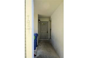 7951 NW 41st Ct, Sunrise, FL 33351 - MLS#A11844856