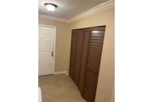 9359 Fontainebleau Blvd F301 Miami, FL 33172 - MLS#A11844867