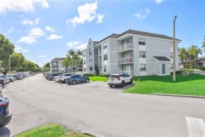 8620 SW 212th St 301, Cutler Bay, FL 33189 - MLS#A11844902