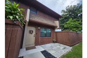 6211 Sw 116th Pl, Miami