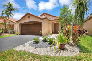 1525 Estancia Cir Weston, FL 33327 - MLS#A11844922