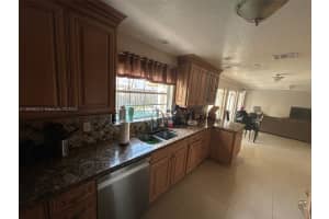 9410 SW 212th Ter, Cutler Bay, FL 33189 - MLS#A11844923