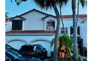 3500 Magellan Cir 714, Aventura