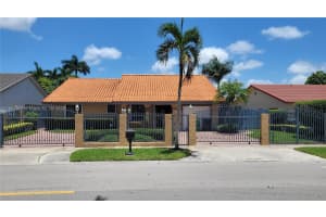 9905 Sw 4th St Miami, FL 33174 - MLS#A11844975