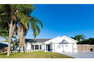 1771 Se Gaskins Cir Port Saint Lucie, FL 34952 - MLS#A11845010