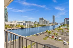 400 Leslie Dr 616, Hallandale Beach
