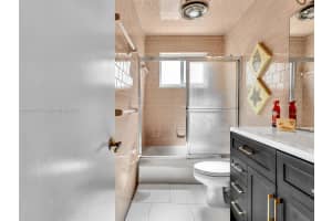 4870 Sw 19th St West Park, FL 33023 - MLS#A11845017