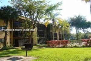 8415 Sw 107th Ave 116w, Miami