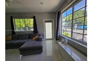 600 Michigan Ave, Miami Beach, FL 33139, Sold 08/15/25