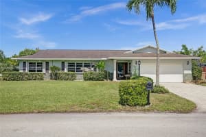 2525 Sw 86th Ave, Davie