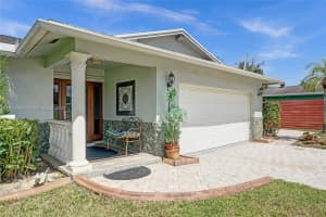 2525 Sw 86th Ave Davie, FL 33324 - MLS#A11845069