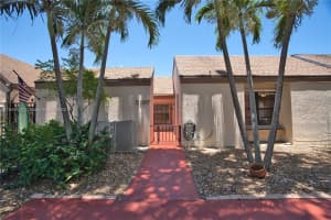 5197 Peppercorn St Palm Beach Gardens, FL 33418 - MLS#A11845077