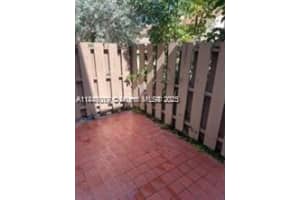 879 NW 81st Way 4, Plantation, FL 33324 - MLS#A11845089