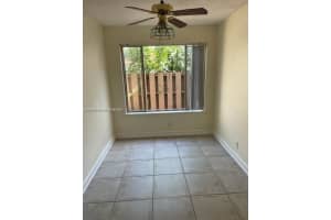 879 NW 81st Way 4, Plantation, FL 33324 - MLS#A11845089