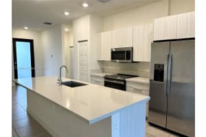 7831 Nw 104 Ave 21 Doral, FL 33178 - MLS#A11845099